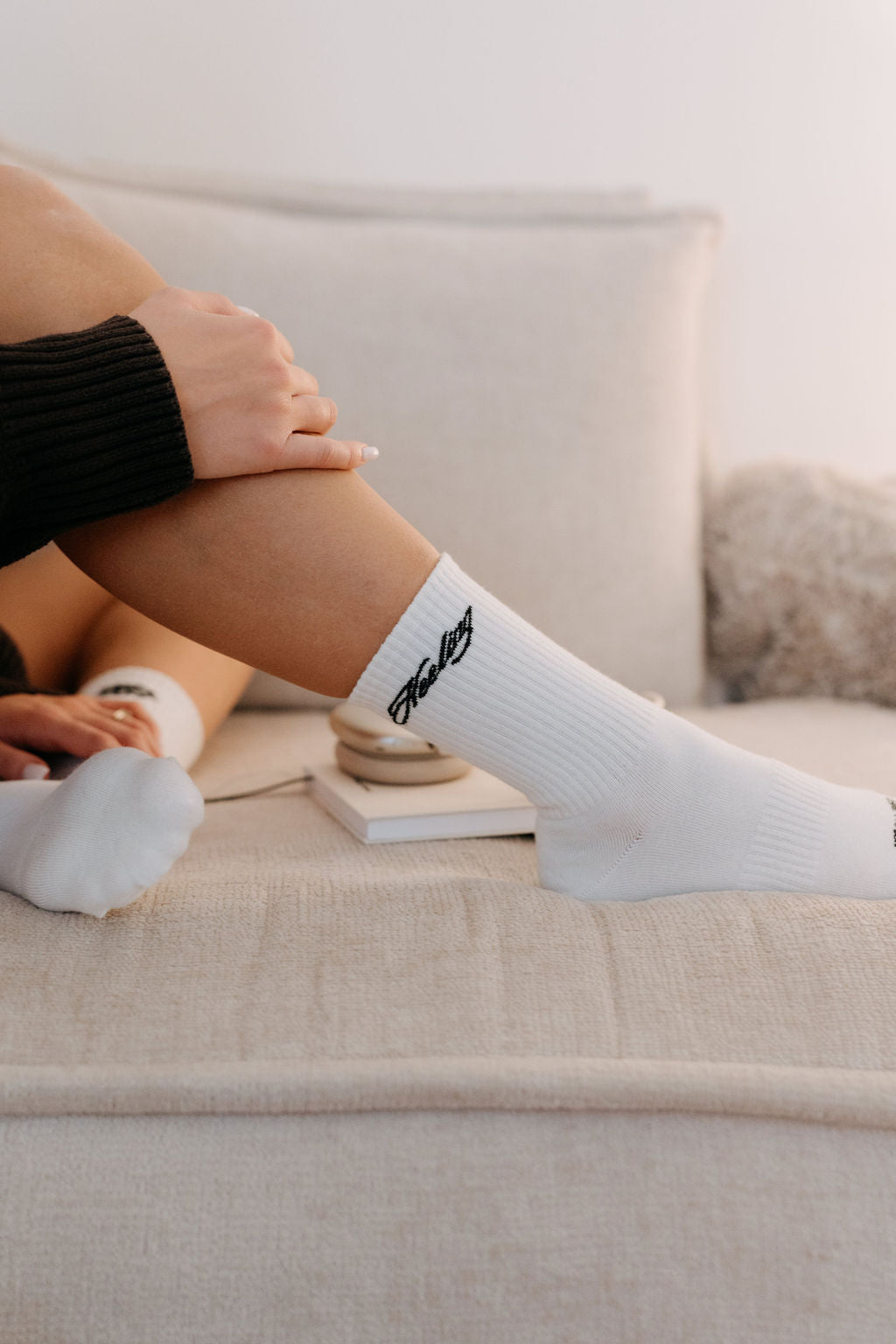 Signature Socks Single